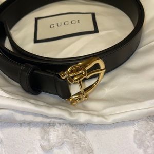 NEW Gucci belt black with gold buckle